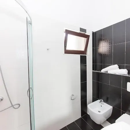 Hildon Lägenhetshotell 3*